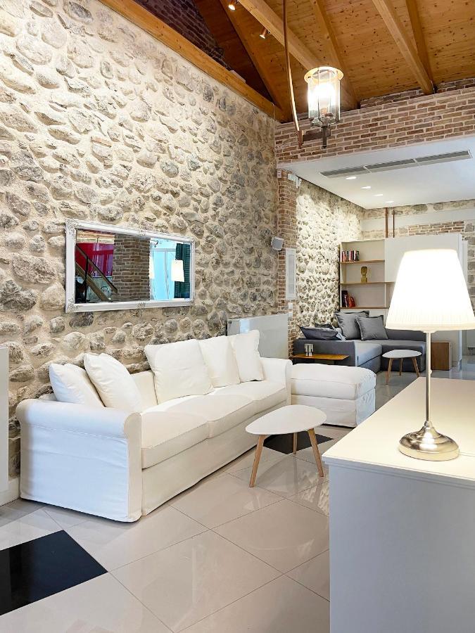 Blue Domino Luxury City Villa Patras Exterior photo